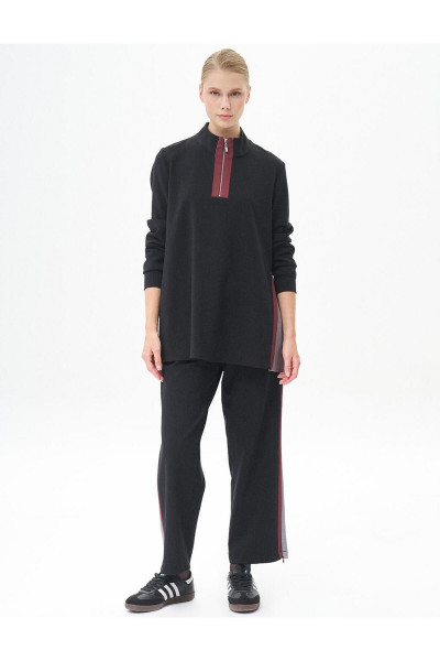 Yarım Fermuar Kapamalı İkili Takım Siyah Yarım Fermuar Kapamalı İkili Takım Siyah