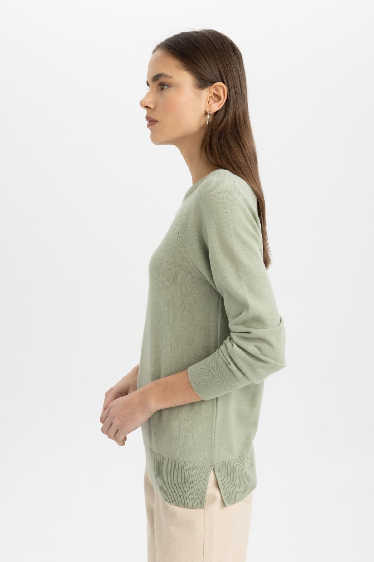 Yumuşak Dokulu Bisiklet Yaka Reglan Kol Basic Düz Triko Kazak I6913az24wn Yumuşak Dokulu Bisiklet Yaka Reglan Kol Basic Düz Triko Kazak I6913az24wn