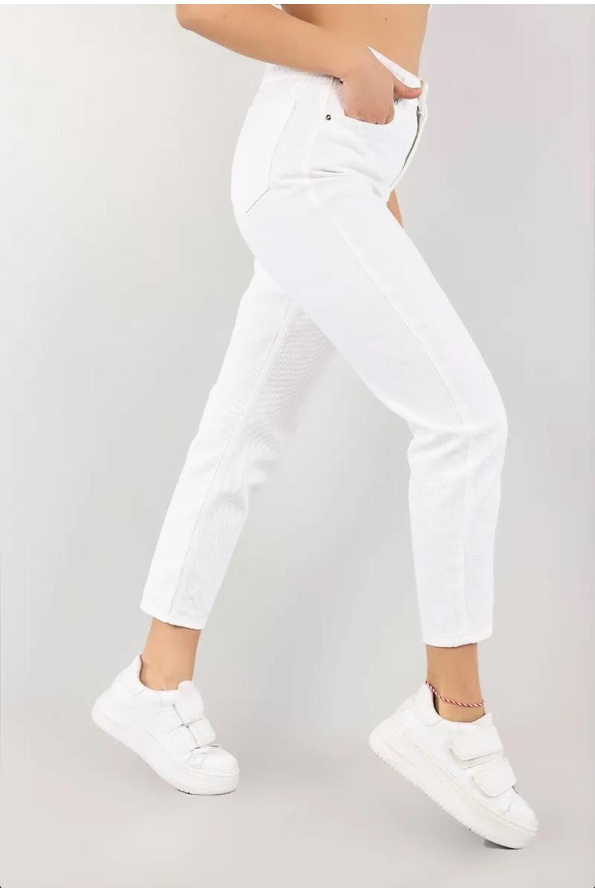 White Likralı Mom Jean Yüksek Bel Beyaz Pantolon(İÇ GÖSTERMEZ) White Likralı Mom Jean Yüksek Bel Beyaz Pantolon(İÇ GÖSTERMEZ)