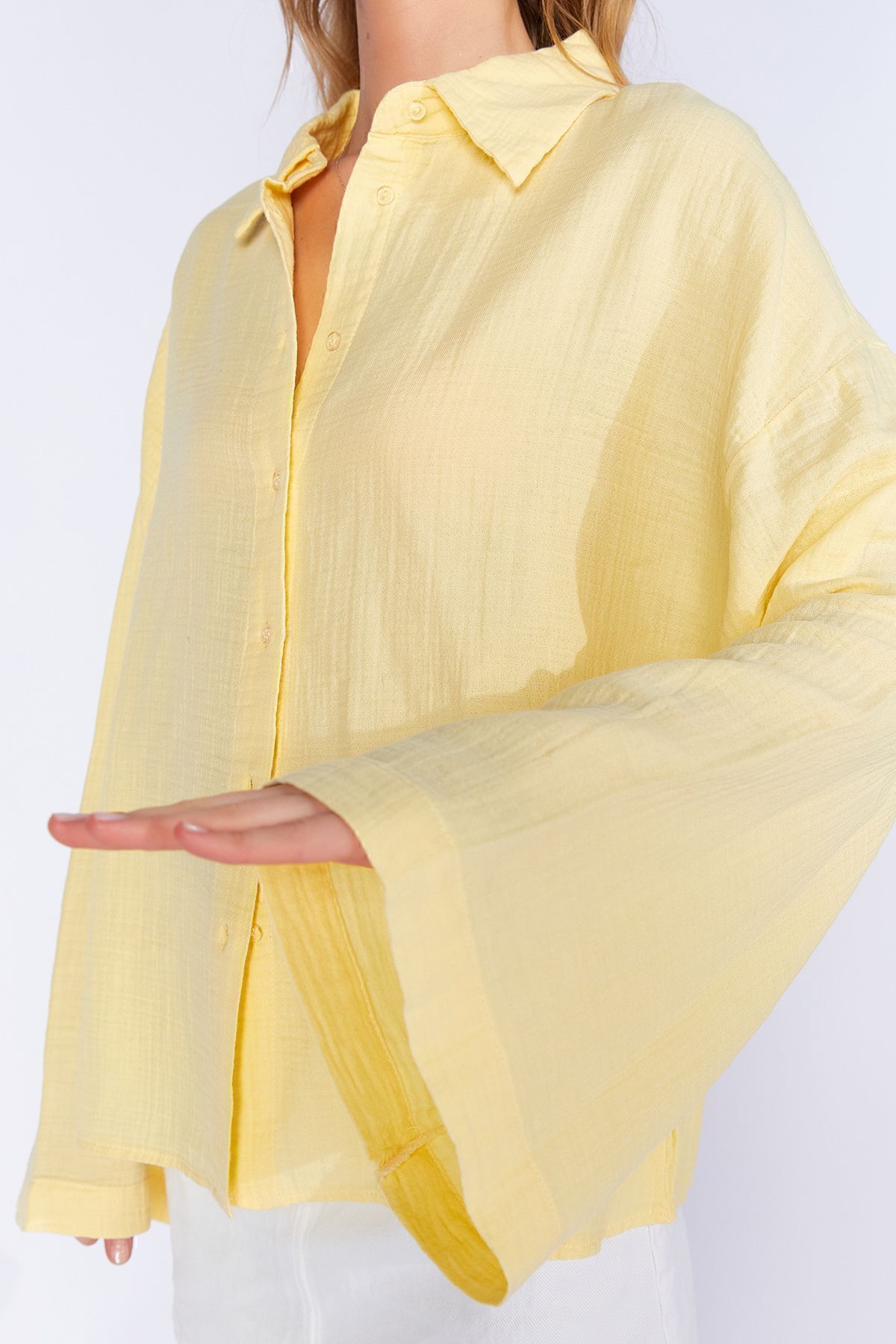 Limon Sarı Kolları Salaş Yıkamalı Müslin Oversize Rahat Kalıp Kadın Basic Gömlek| Mks166881-01-6881 Limon Sarı Kolları Salaş Yıkamalı Müslin Oversize Rahat Kalıp Kadın Basic Gömlek| Mks166881-01-6881