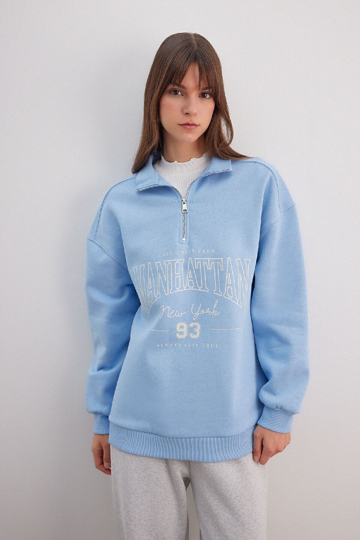 Regular Fit Bisiklet Yaka Içi Yumuşak Tüylü Kalın Sweatshirt Tunik C1671ax24sp Regular Fit Bisiklet Yaka Içi Yumuşak Tüylü Kalın Sweatshirt Tunik C1671ax24sp