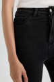 Super Skinny Fit Yüksek Bel Dar Paça Basic Düz Jean Pantolon A5818ax23wn Super Skinny Fit Yüksek Bel Dar Paça Basic Düz Jean Pantolon A5818ax23wn
