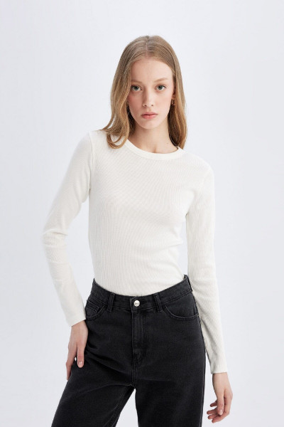 Slim Fit Dar Kesim Bisiklet Yaka Fitilli Kaşkorse Basic Düz Uzun Kollu Tişört C7516ax24au Slim Fit Dar Kesim Bisiklet Yaka Fitilli Kaşkorse Basic Düz Uzun Kollu Tişört C7516ax24au