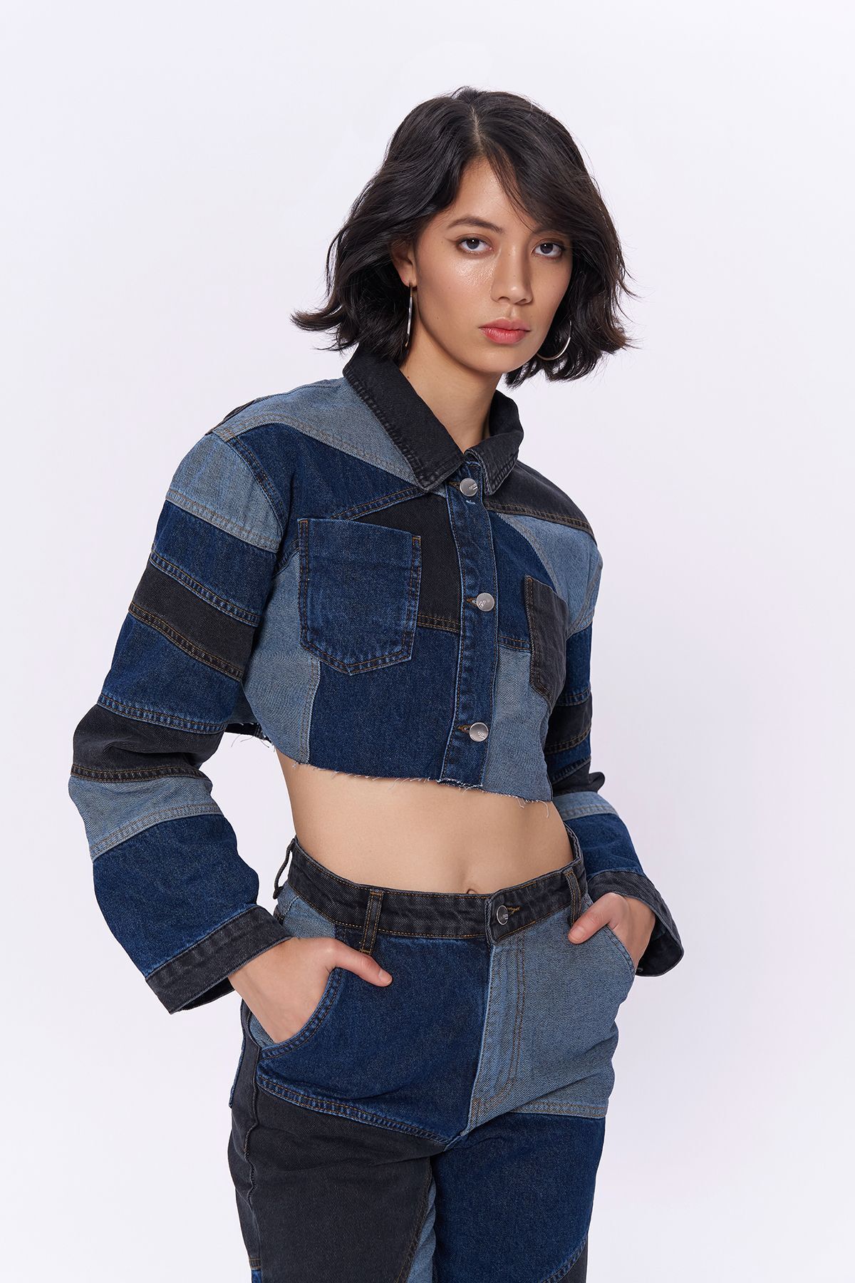 Kadın patch detaylı denim ceket Kadın patch detaylı denim ceket