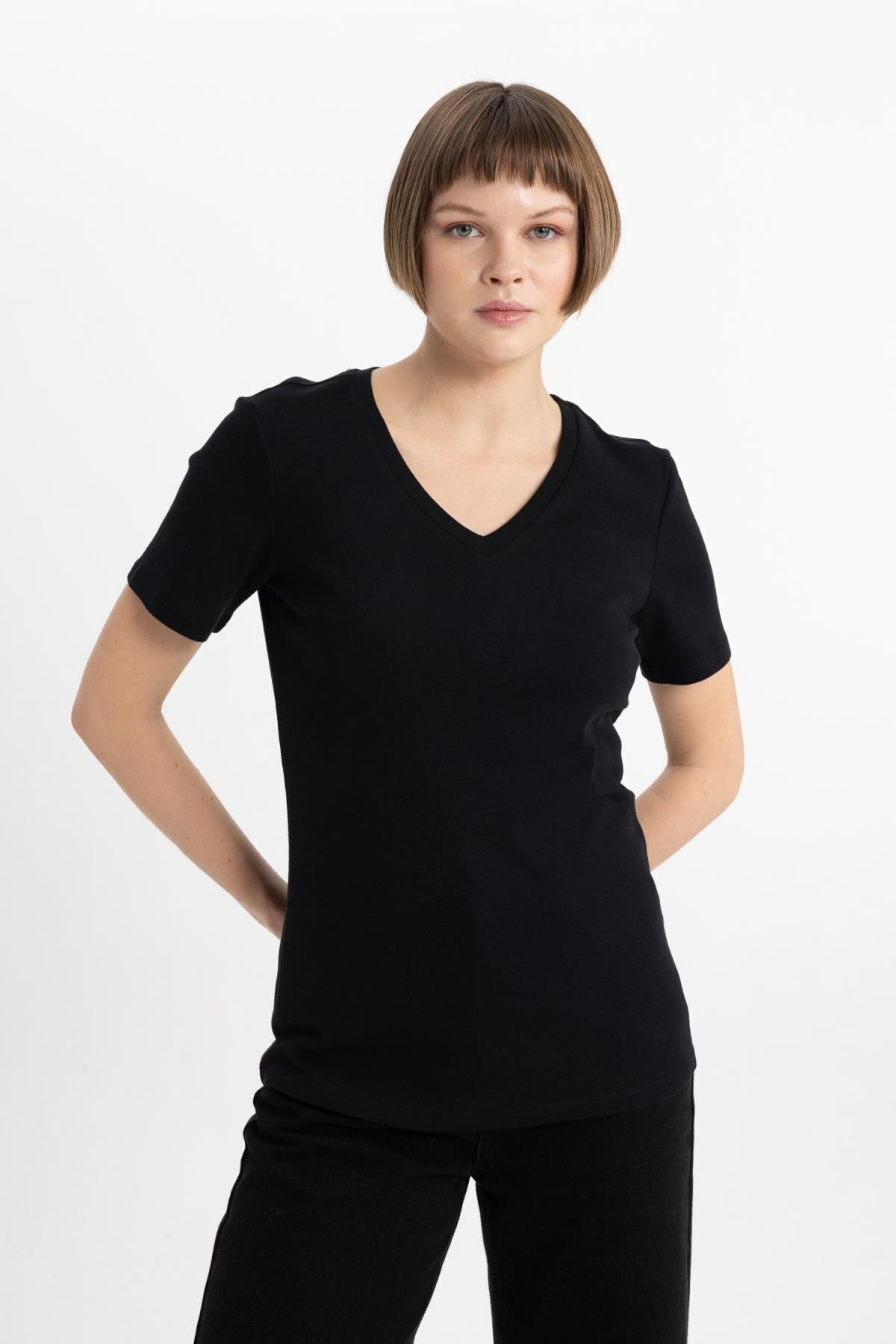 Slim Fit V Yaka Ribana Basic Kısa Kollu Tişört I1080az24sm Slim Fit V Yaka Ribana Basic Kısa Kollu Tişört I1080az24sm