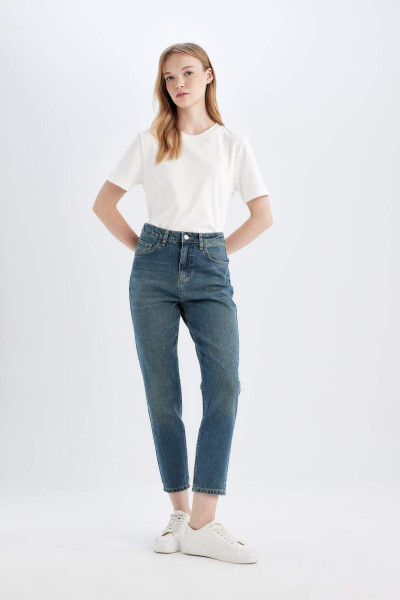 Lina Mom Fit Yüksek Bel Rahat Kalıp Hafif Dar Paça Bilek Boy Jean Yıkamalı Pantolon 3161907 Lina Mom Fit Yüksek Bel Rahat Kalıp Hafif Dar Paça Bilek Boy Jean Yıkamalı Pantolon 3161907