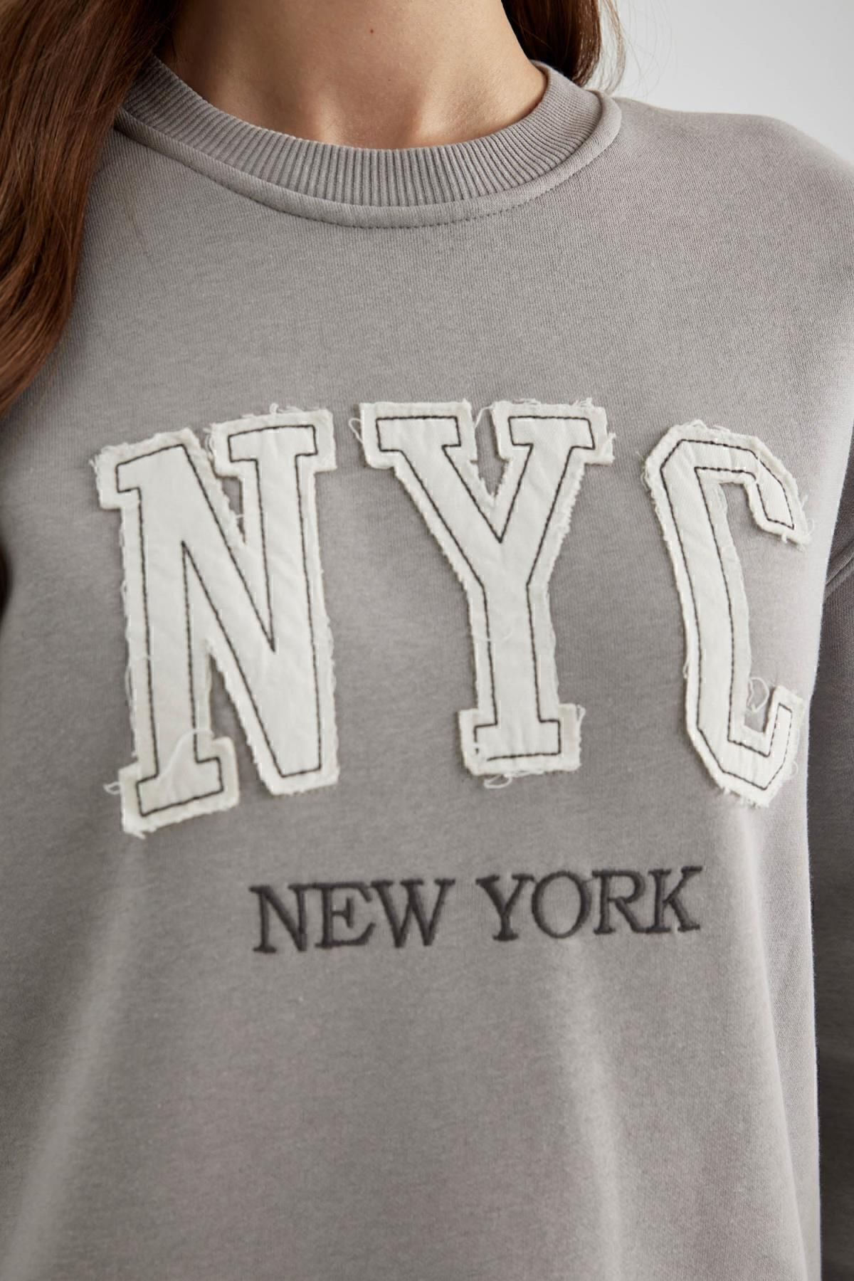 Regular Fit Bisiklet Yaka Içi Yumuşak Tüylü Sweatshirt Tunik B9299ax24sp Regular Fit Bisiklet Yaka Içi Yumuşak Tüylü Sweatshirt Tunik B9299ax24sp