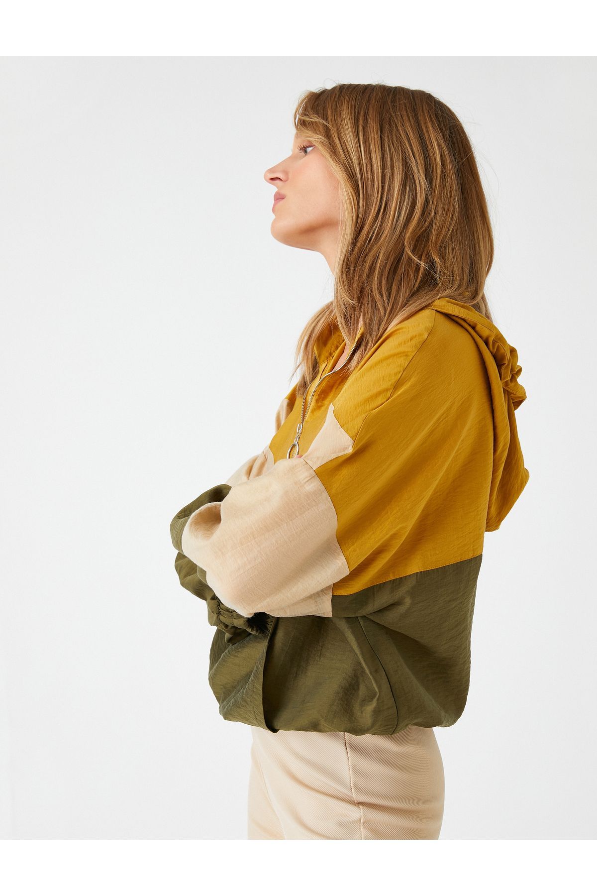 Kapüşonlu Sweatshirt Cepli Kapüşonlu Sweatshirt Cepli