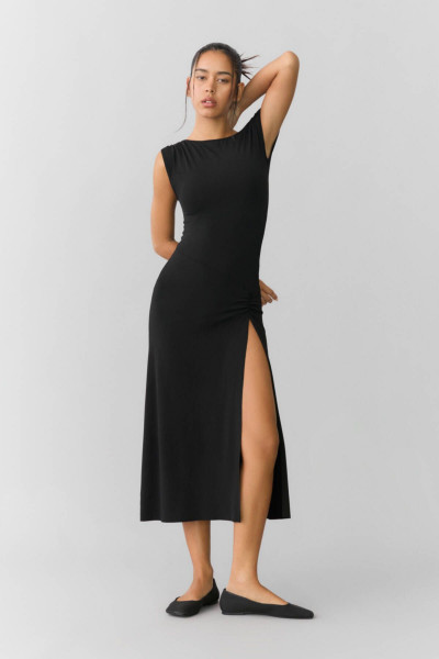 Yırtmaçlı asimetrik midi elbise Yırtmaçlı asimetrik midi elbise