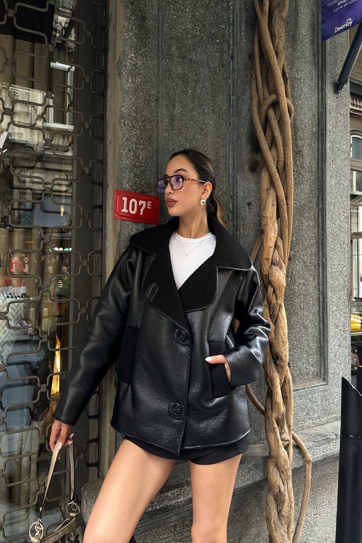 Kadın Siyah Oversize Deri İçi Kürklü Düğmeli Ceket Kadın Siyah Oversize Deri İçi Kürklü Düğmeli Ceket