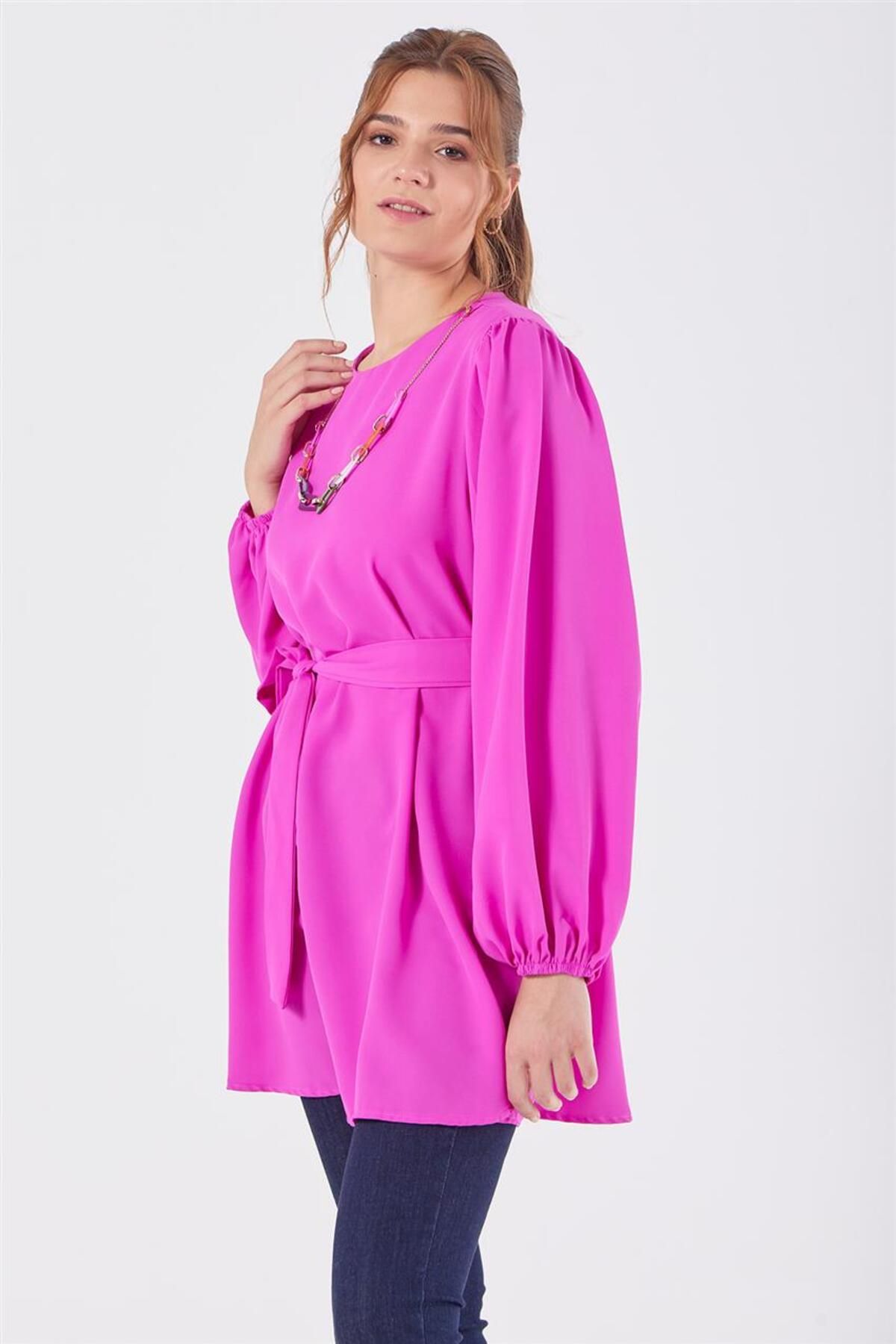 Renkli Kolye Detaylı Pembe Tunik Renkli Kolye Detaylı Pembe Tunik