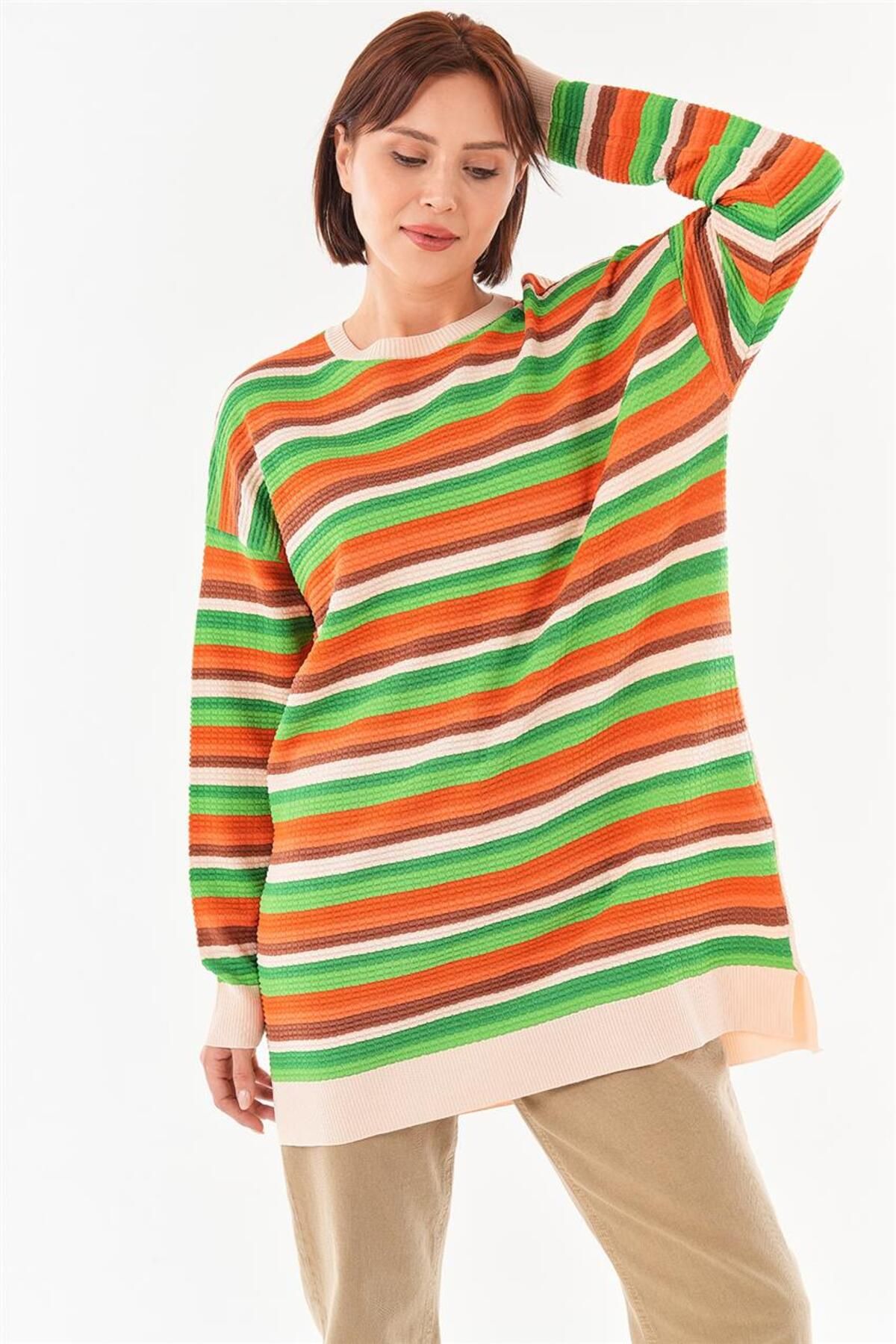 Renkli Sıfır Yaka Bej Rayon Triko Renkli Sıfır Yaka Bej Rayon Triko