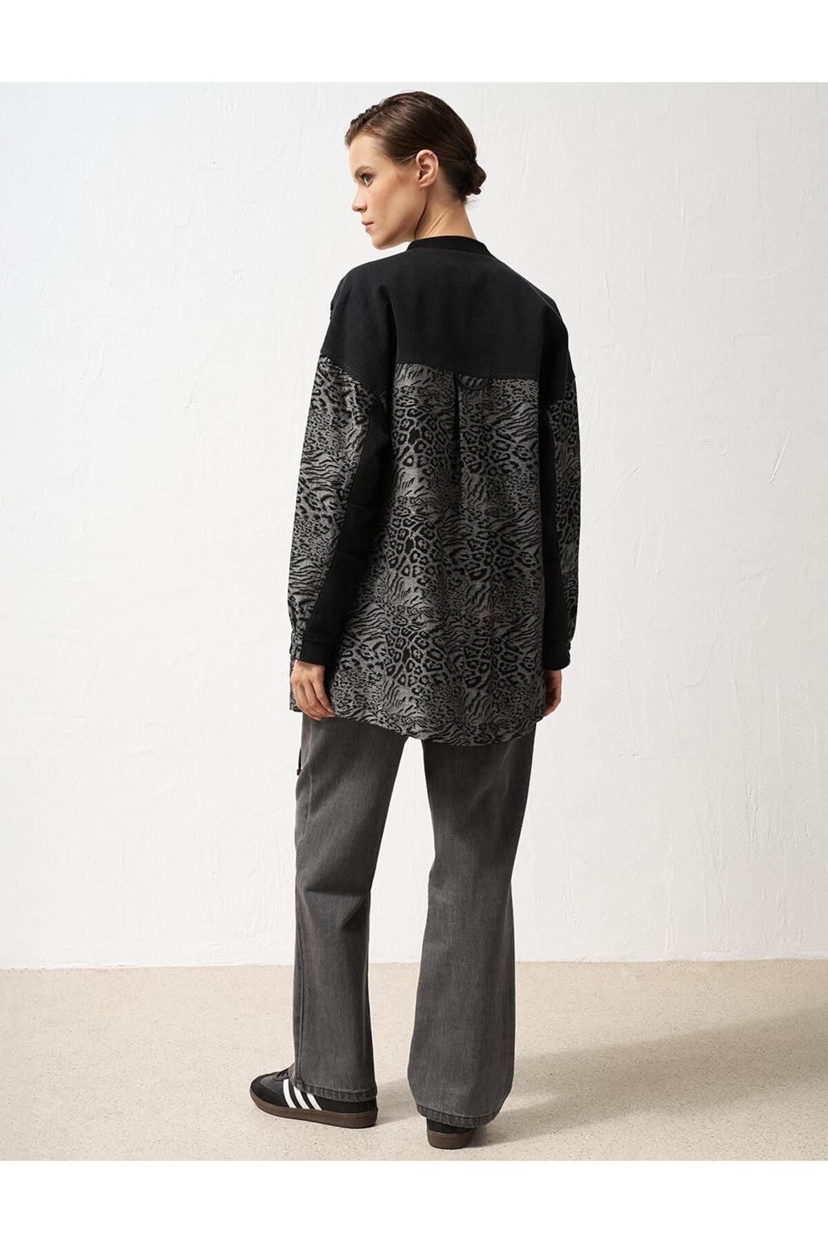 Leopar Desenli Garnili Tunik Siyah Leopar Desenli Garnili Tunik Siyah