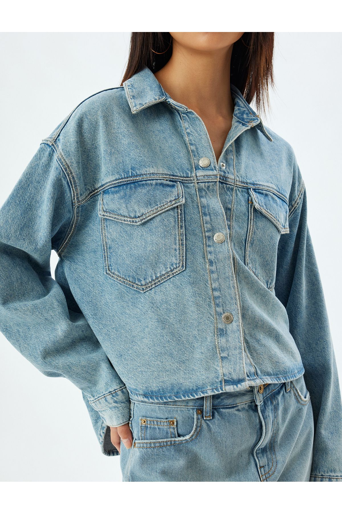 Oversize Kot Ceket Klasik Yaka Cepli Düğmeli Pamuklu Oversize Kot Ceket Klasik Yaka Cepli Düğmeli Pamuklu