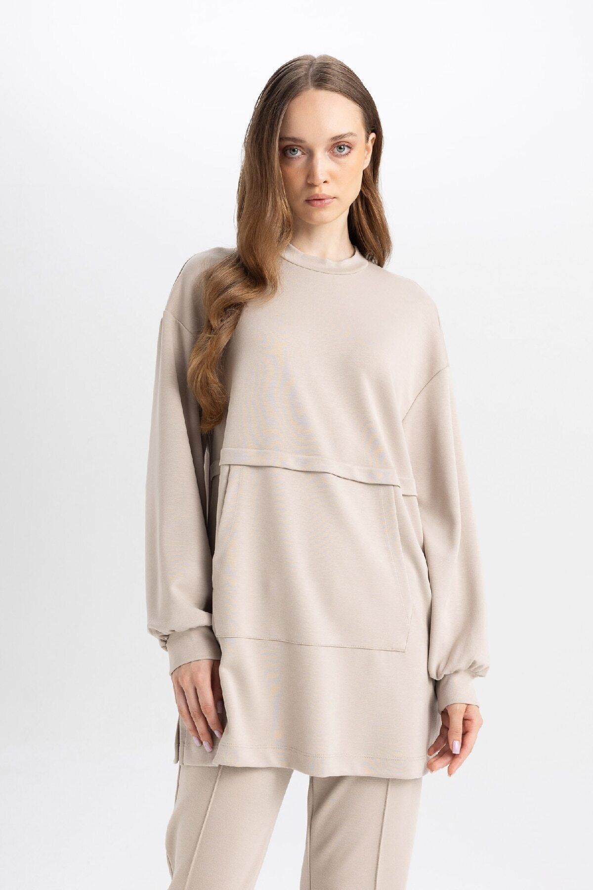 Regular Fit Bisiklet Yaka Kanguru Cepli Basic Düz Sweatshirt Tunik B0039ax24au Regular Fit Bisiklet Yaka Kanguru Cepli Basic Düz Sweatshirt Tunik B0039ax24au