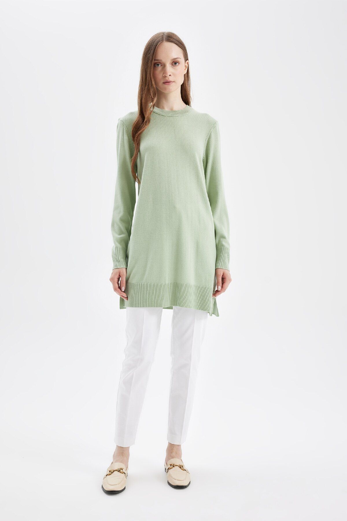Regular Fit Bisiklet Yaka Yandan Yırtmaçlı Basic Düz Kazak Tunik H3431az24au Regular Fit Bisiklet Yaka Yandan Yırtmaçlı Basic Düz Kazak Tunik H3431az24au