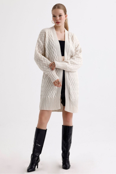 Kadın Saç Örgü Desenli Balon Kollu Uzun Oversize Triko Hırka Kadın Saç Örgü Desenli Balon Kollu Uzun Oversize Triko Hırka