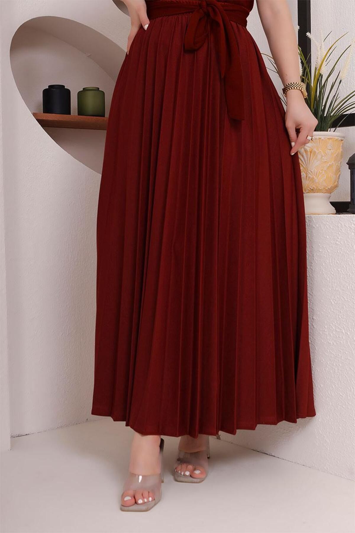 Kuşak Detaylı Piliseli Tesettür Etek BRC1505 Bordo Kuşak Detaylı Piliseli Tesettür Etek BRC1505 Bordo