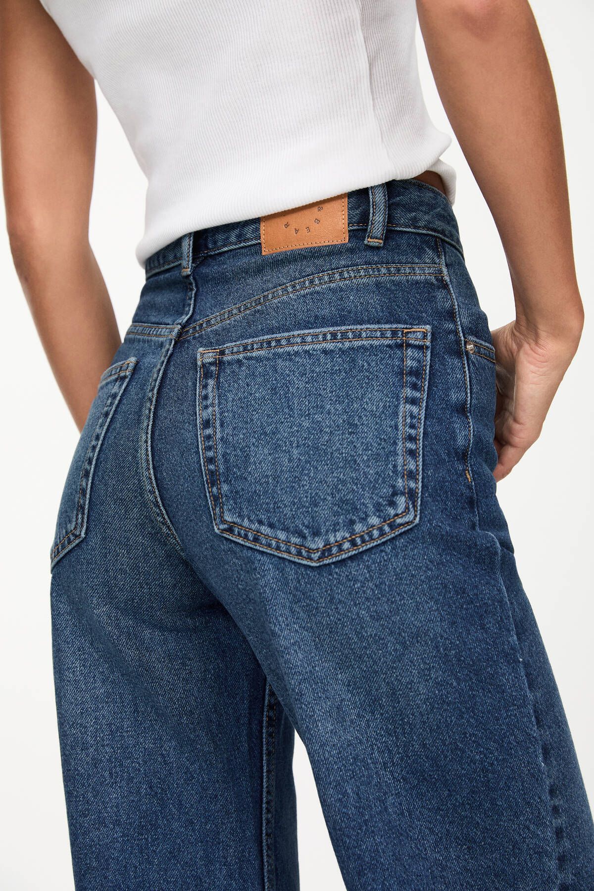 Yüksek bel geniş paça jean Yüksek bel geniş paça jean