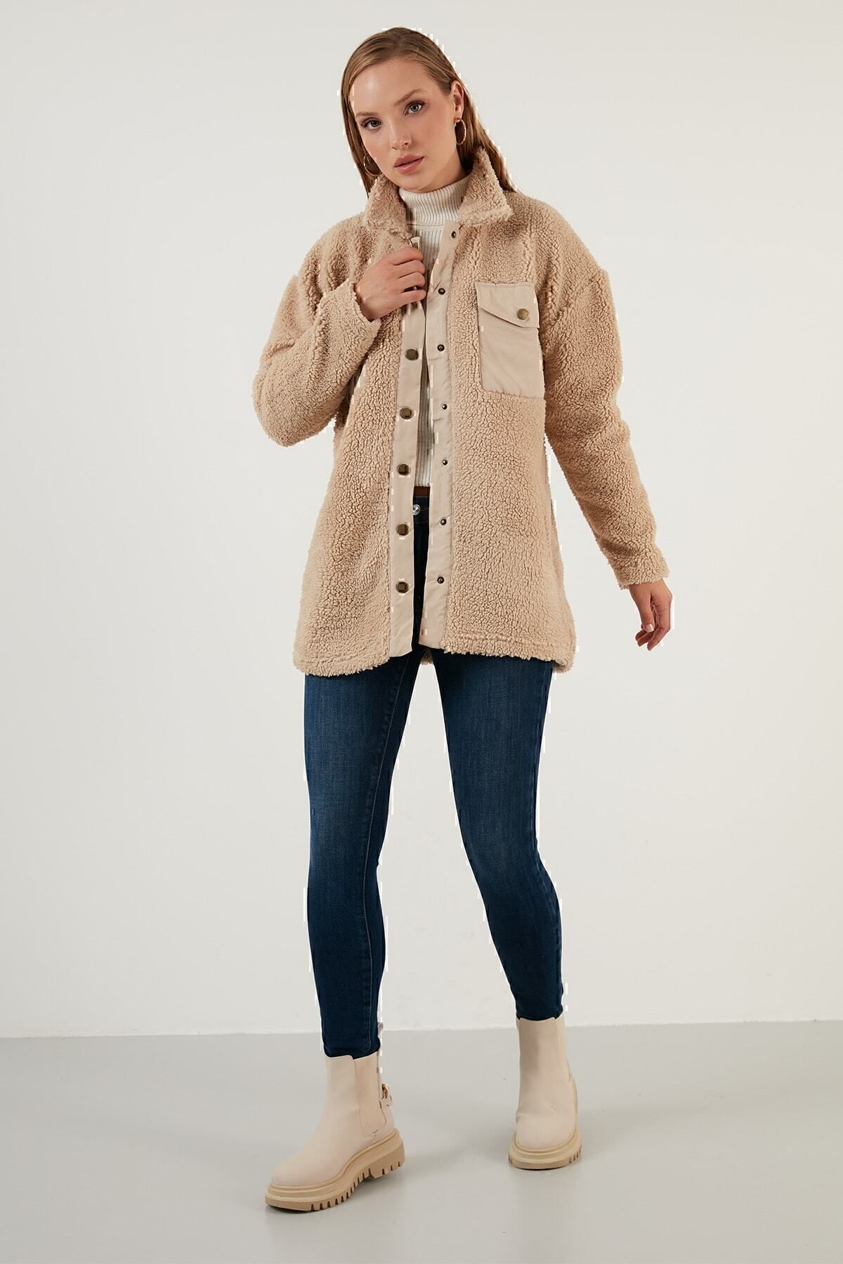 Oversize Suni Kürklü Gömlek Yaka Cepli Kışlık Ceket Ceket 42190487