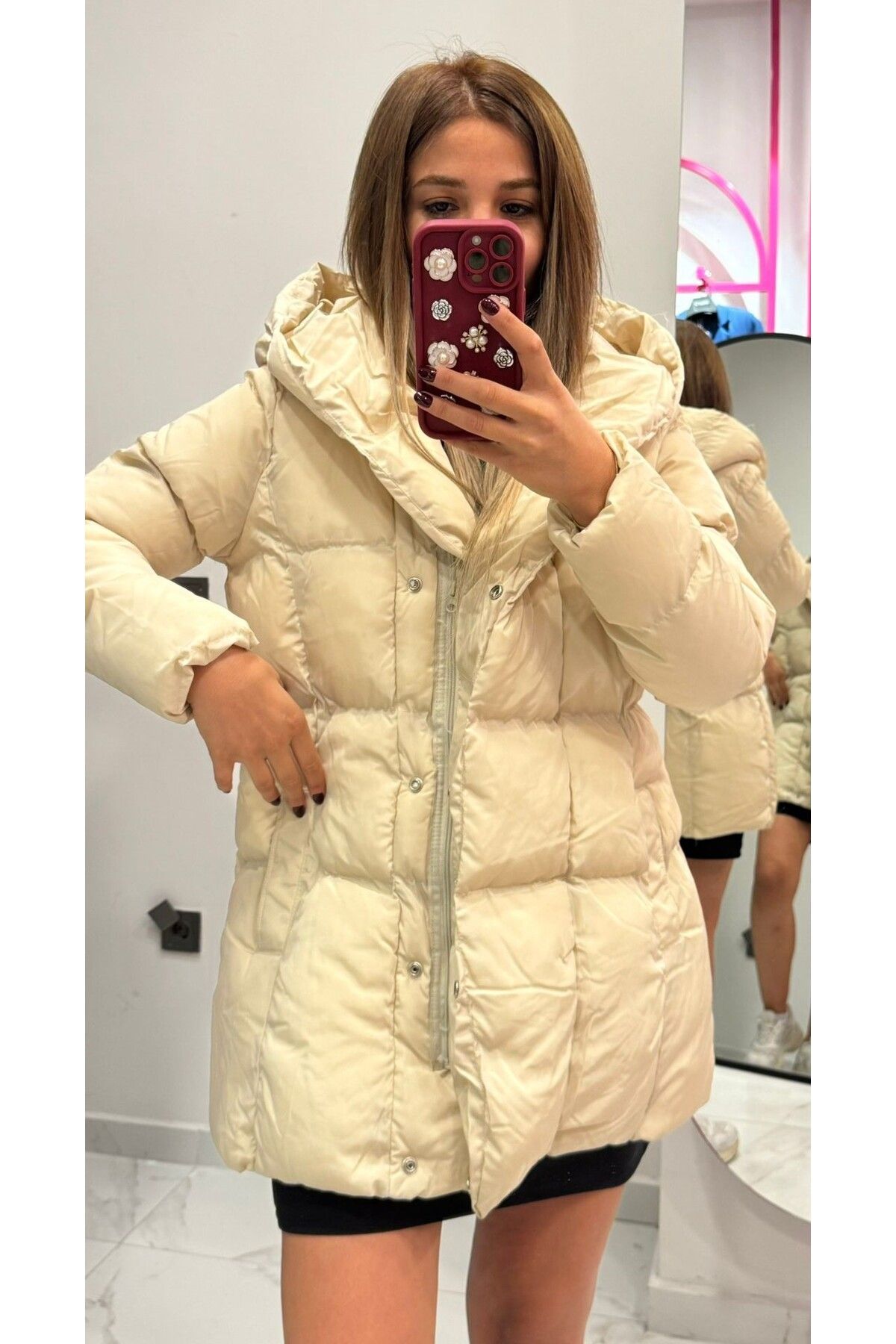 Premium Kalite Kapüşonlu şişme  Su geçirmez mont Bej Premium Kalite Kapüşonlu şişme  Su geçirmez mont Bej