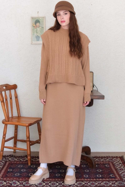 Sütlü Kahve Süveterli Triko Takım Sütlü Kahve Süveterli Triko Takım