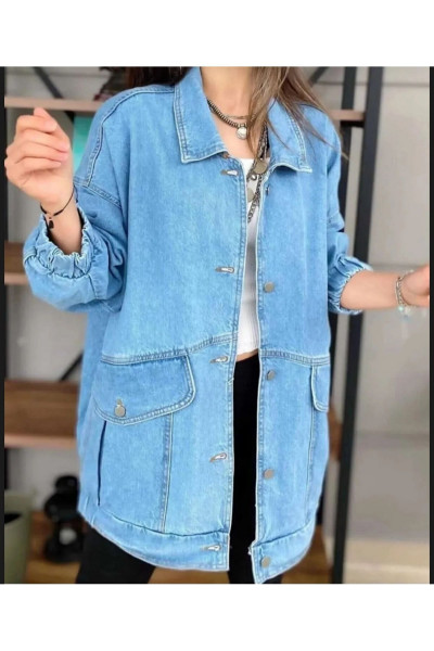 Kadın oversize salaş kot ceket Kadın oversize salaş kot ceket