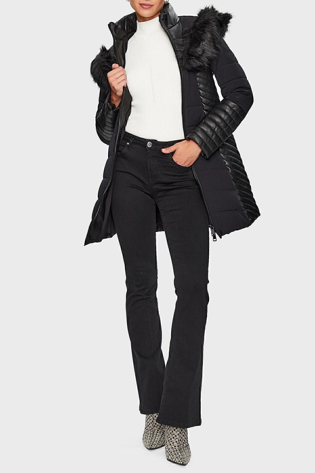 New Oxana Slim Fit Suya Dayanıklı Şişme Mont MONT W3BL26W6NW2 JBLK New Oxana Slim Fit Suya Dayanıklı Şişme Mont MONT W3BL26W6NW2 JBLK