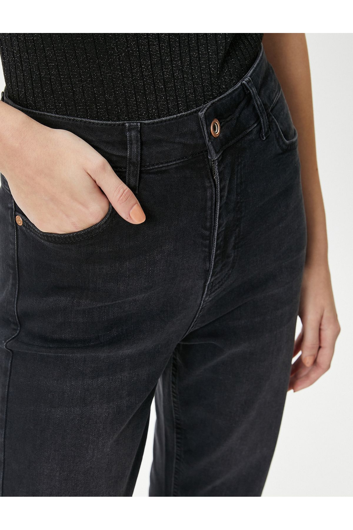 Yüksek Bel Mom Kot Pantolon Esnek Cepli Dar Kalıp Pamuklu - Slim Mom Jean Yüksek Bel Mom Kot Pantolon Esnek Cepli Dar Kalıp Pamuklu - Slim Mom Jean