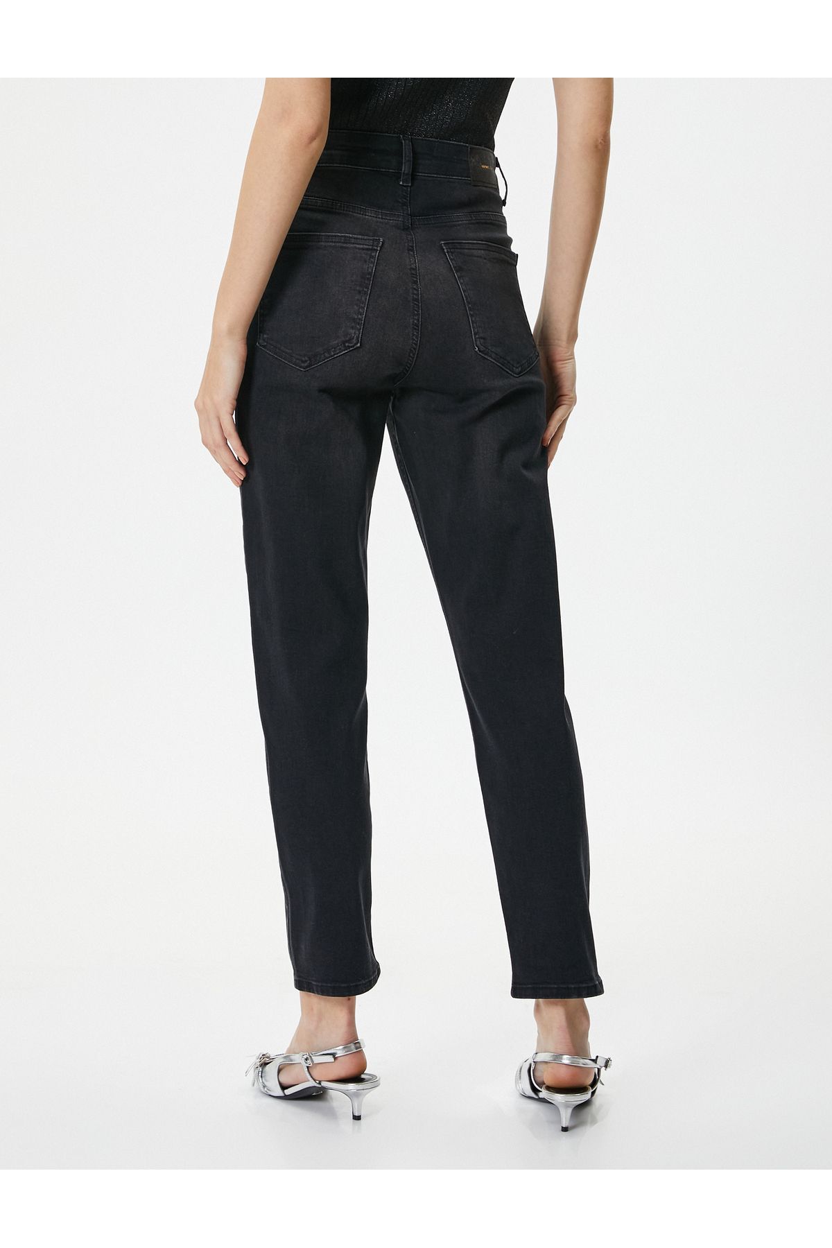 Yüksek Bel Mom Kot Pantolon Esnek Cepli Dar Kalıp Pamuklu - Slim Mom Jean Yüksek Bel Mom Kot Pantolon Esnek Cepli Dar Kalıp Pamuklu - Slim Mom Jean
