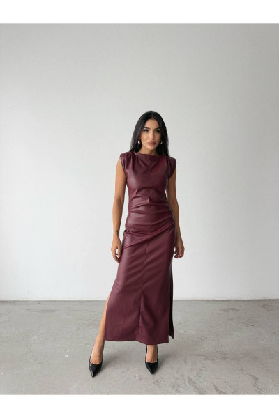 Yanları Yırtmaçlı Beli Drapeli Deri Elbise