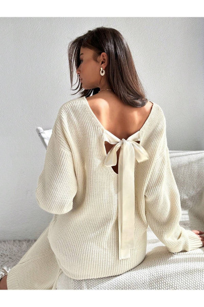 TRİKO ELBİSE KURDELYELİ TRİKO ELBİSE KURDELYELİ