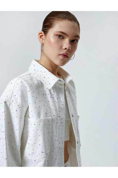 Oversize Taşlı Gömlek Ceket Ekstra Uzun Cepli Oversize Taşlı Gömlek Ceket Ekstra Uzun Cepli