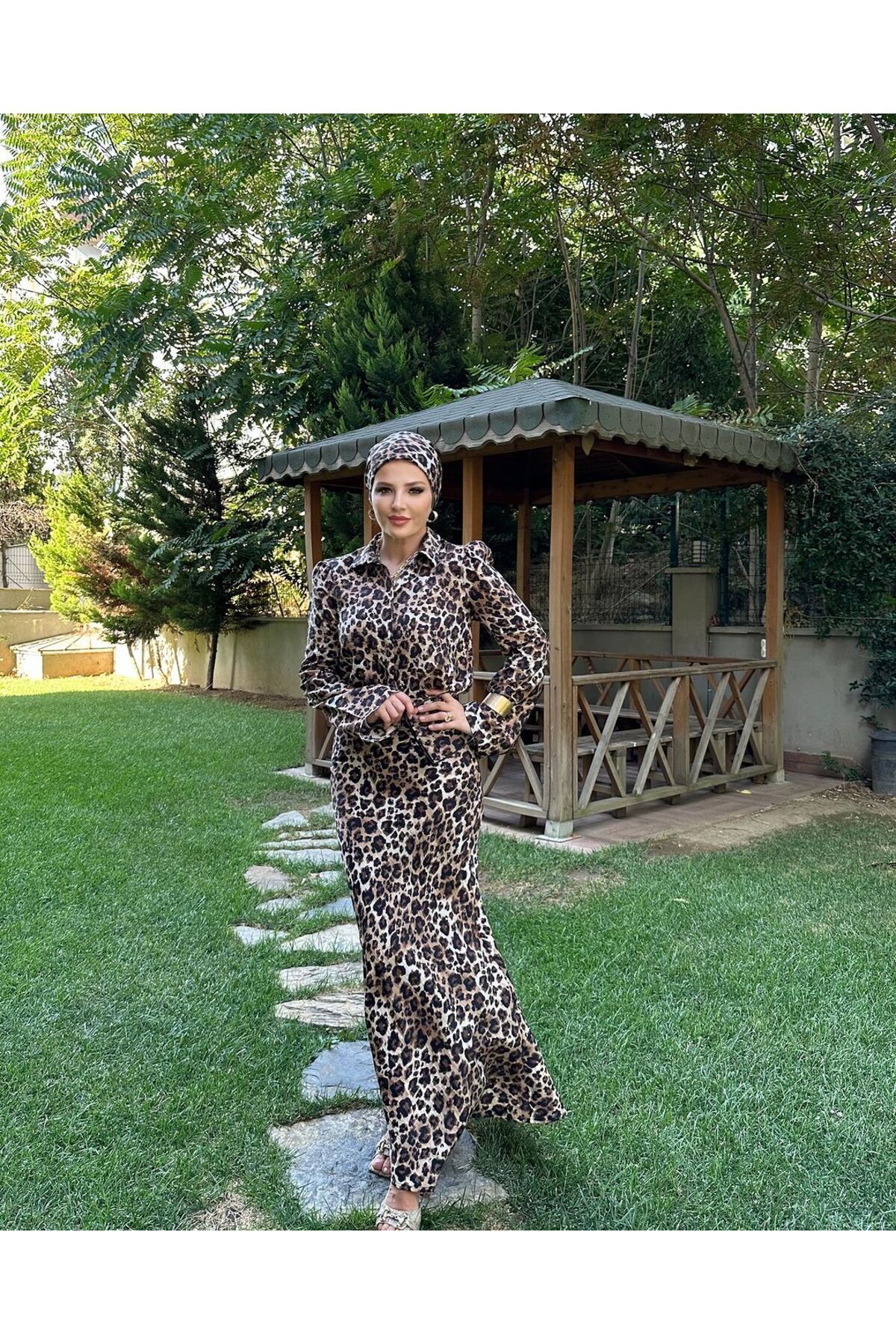 leopar etekli takım, leopar gömlek etek takım, kadın leopar ikili takım, leopar uzun etek leopar etekli takım, leopar gömlek etek takım, kadın leopar ikili takım, leopar uzun etek