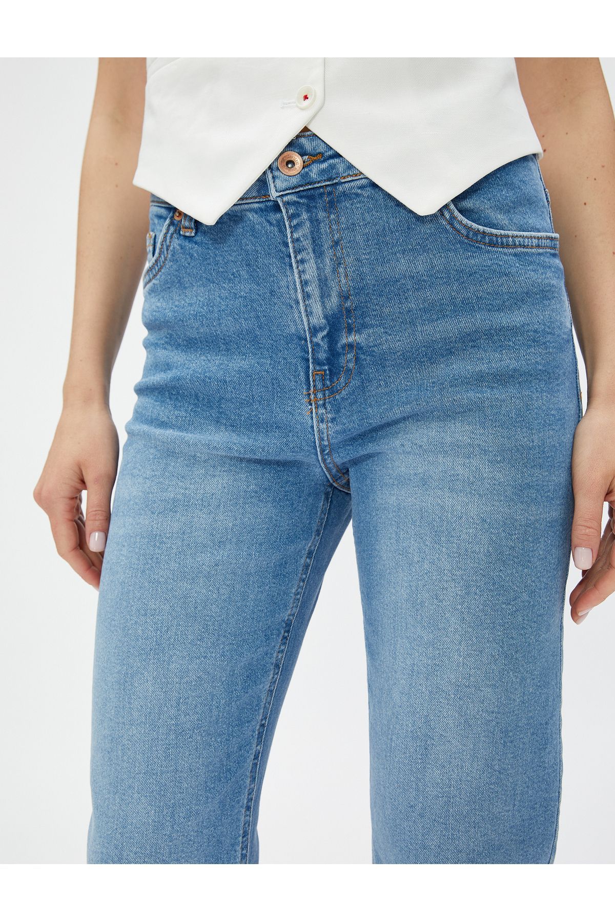 Yüksek Bel Kot Pantolon Hafif Dar Paça - Eve Jeans Yüksek Bel Kot Pantolon Hafif Dar Paça - Eve Jeans
