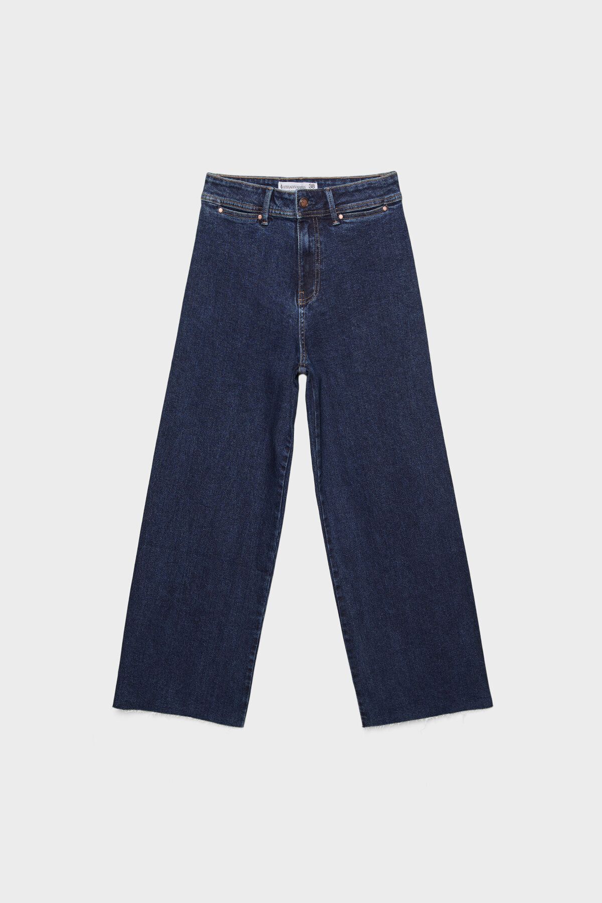 Straight fit minimal jean Straight fit minimal jean