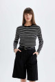 Regular Fit Bisiklet Yaka Çizgili Casual Uzun Kollu Tişört A9254ax24au