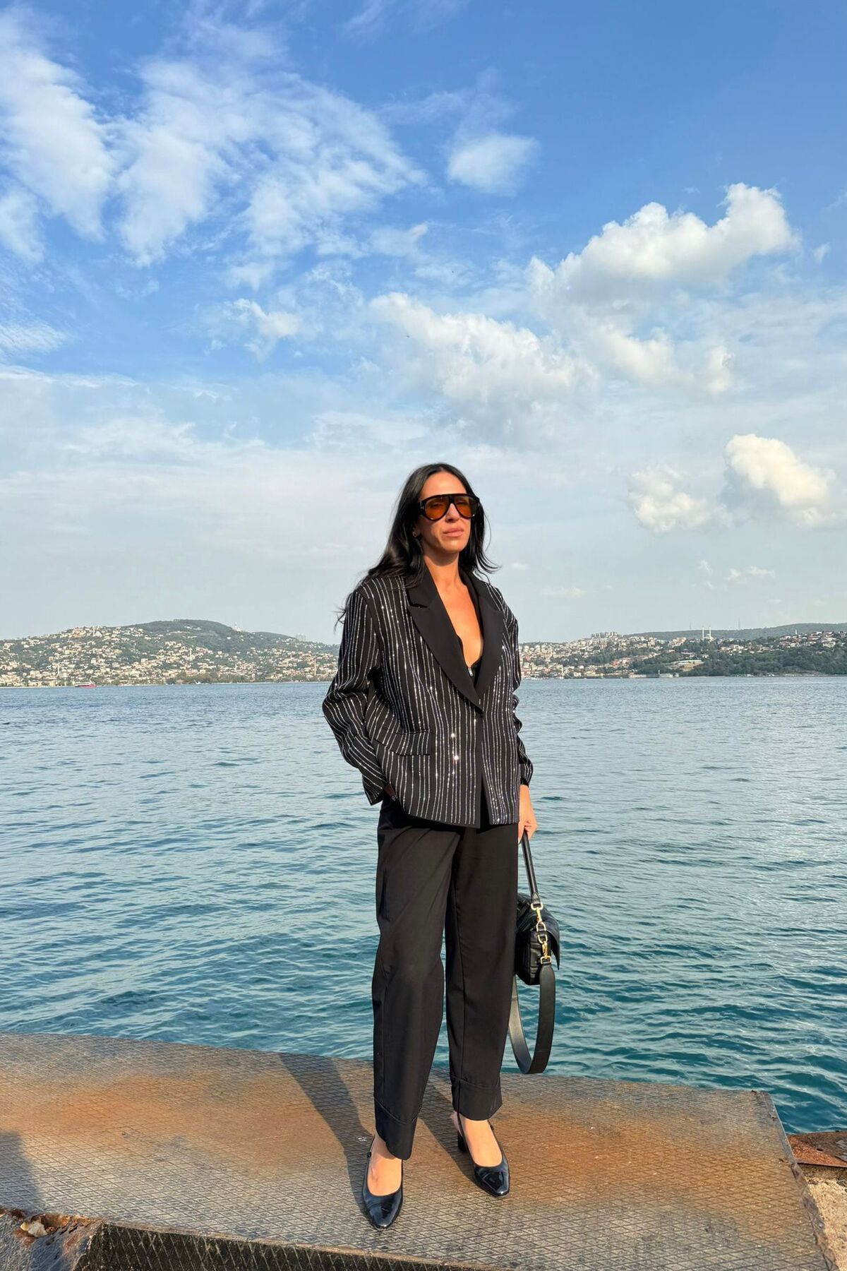 Siyah Taşlı Blazer Ceket Siyah Taşlı Blazer Ceket