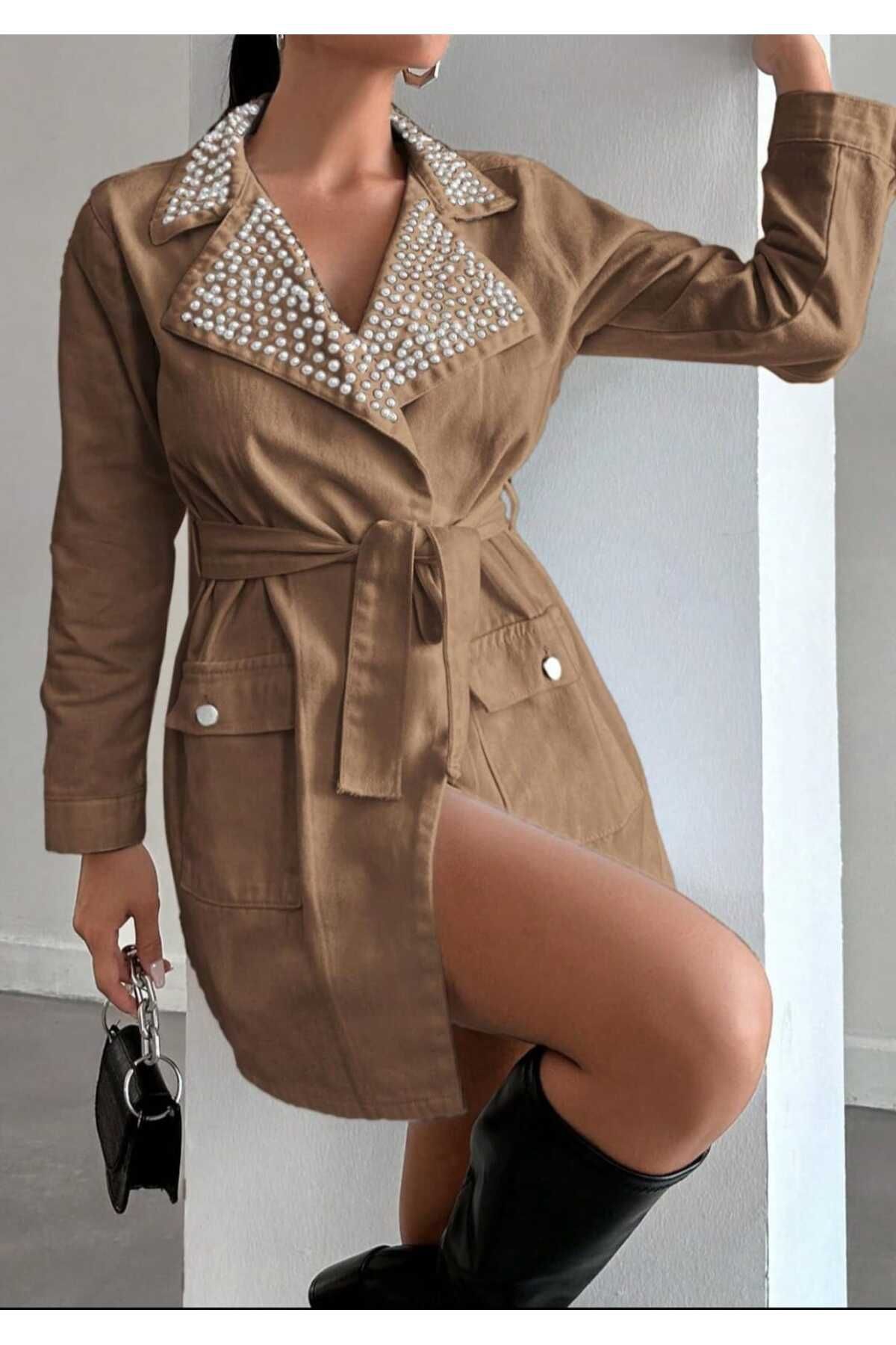 TABA Zımbalı Kot Ceket Fark Yaratır Yeni Sezon BU RENK KAÇMAZ  TARZ TABA Zımbalı Kot Ceket Fark Yaratır Yeni Sezon BU RENK KAÇMAZ  TARZ