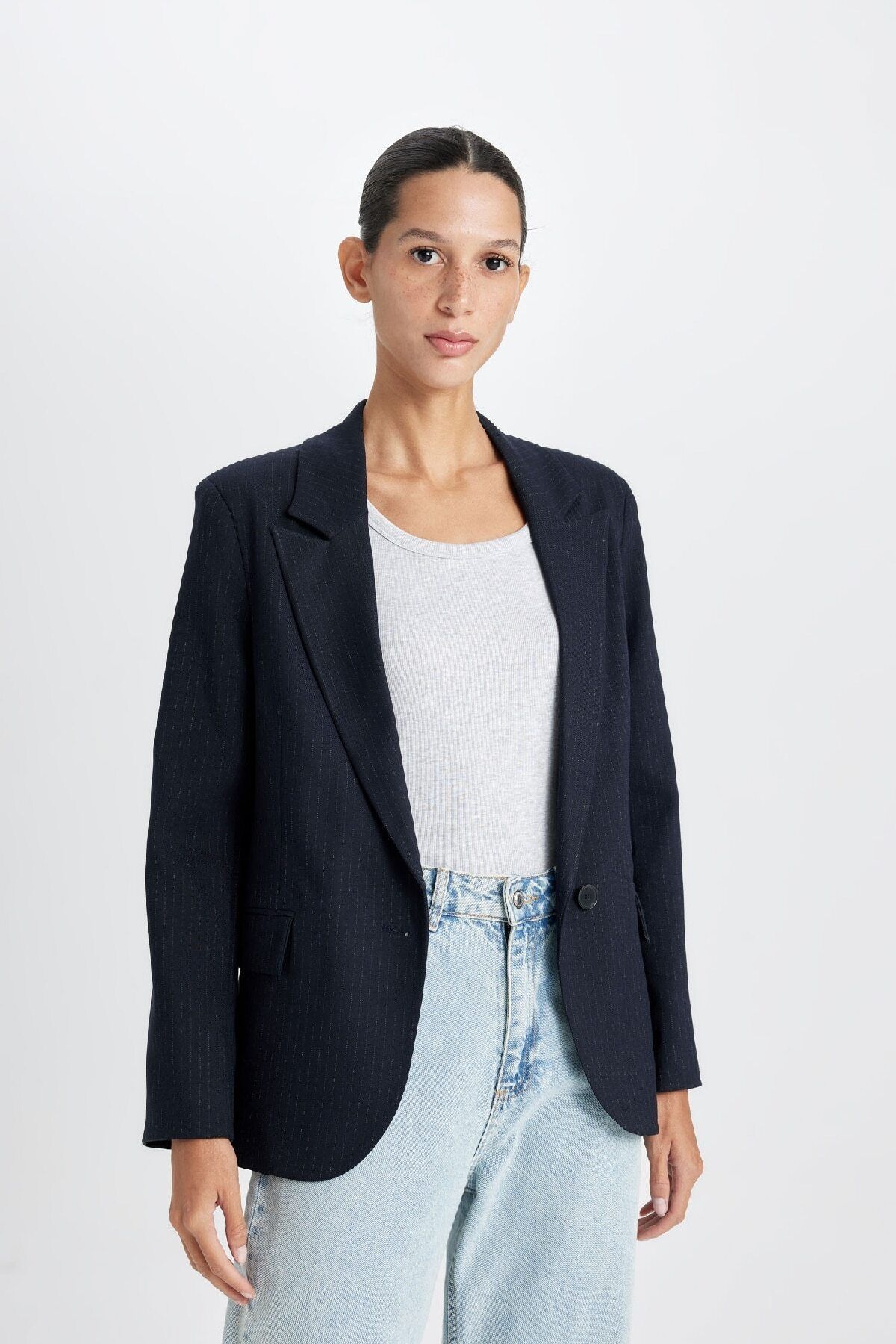 Oversize Geniş Kalıp Ceket Yaka Düğmeli Basic Düz Blazer Ceket D4446ax24au Oversize Geniş Kalıp Ceket Yaka Düğmeli Basic Düz Blazer Ceket D4446ax24au