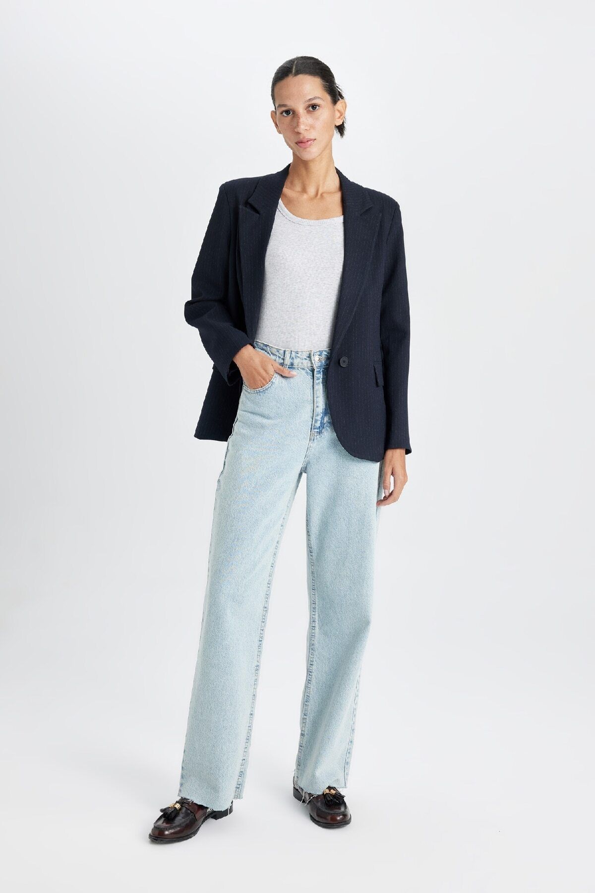 Oversize Geniş Kalıp Ceket Yaka Düğmeli Basic Düz Blazer Ceket D4446ax24au Oversize Geniş Kalıp Ceket Yaka Düğmeli Basic Düz Blazer Ceket D4446ax24au