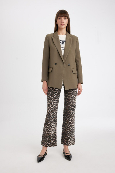 Oversize Geniş Kalıp Ceket Yaka Düğmeli Basic Düz Blazer Ceket C2457ax24au Oversize Geniş Kalıp Ceket Yaka Düğmeli Basic Düz Blazer Ceket C2457ax24au