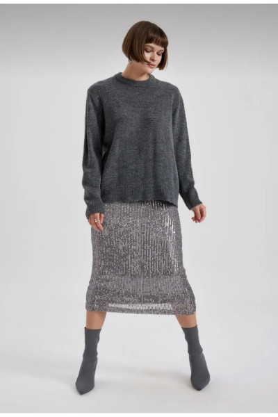 Regular Fit bisiklet yaka exra yumuşak yünlü Dokulu oversize kadın kazak Regular Fit bisiklet yaka exra yumuşak yünlü Dokulu oversize kadın kazak
