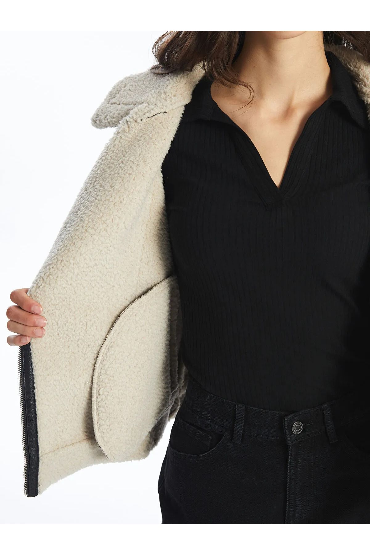 Vision Yeni Siyah Biker Yaka Kadın Süet Görünümlü Mont Vision Yeni Siyah Biker Yaka Kadın Süet Görünümlü Mont