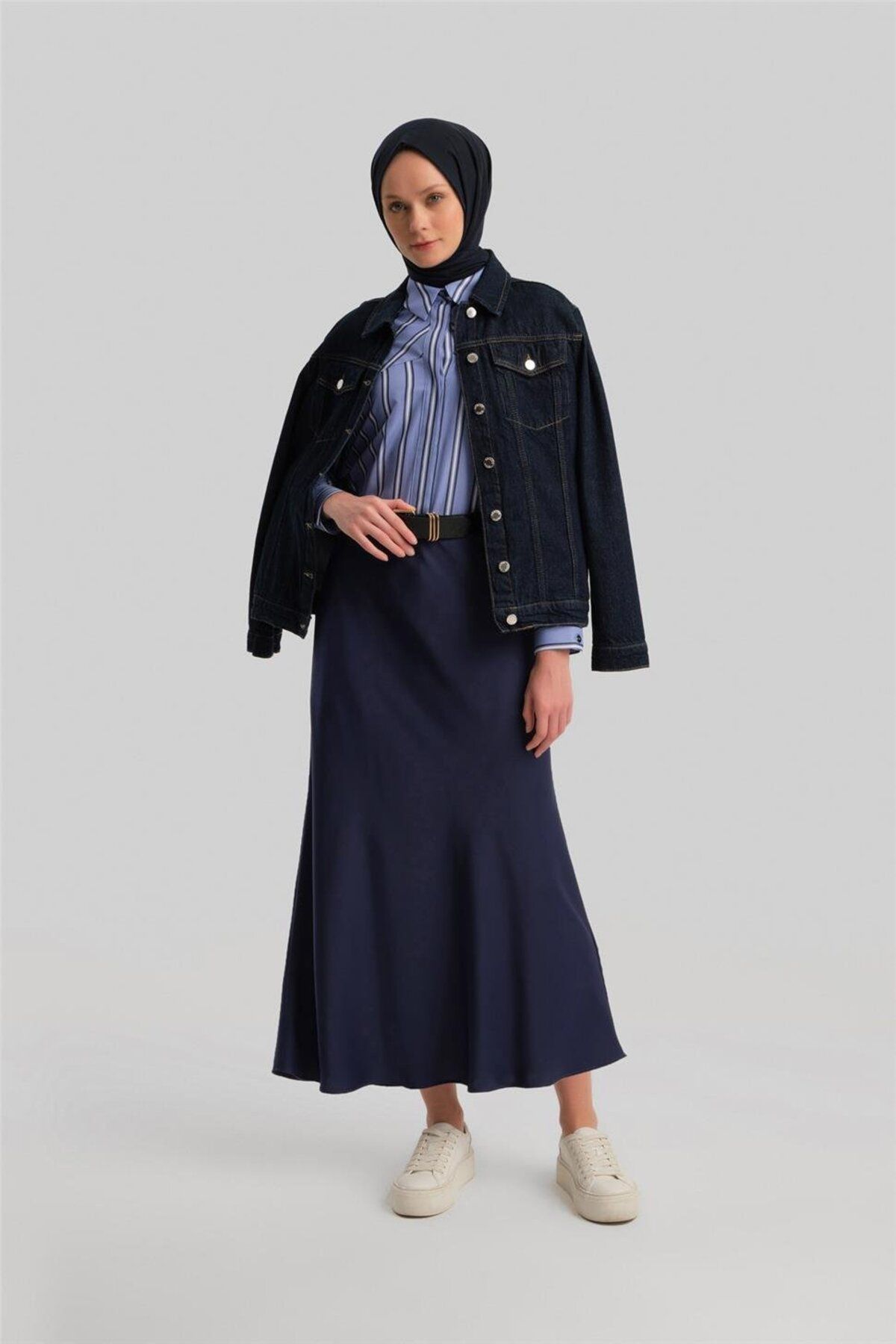 Saten Etek 23k1534 Gece Mavisi Saten Etek 23k1534 Gece Mavisi