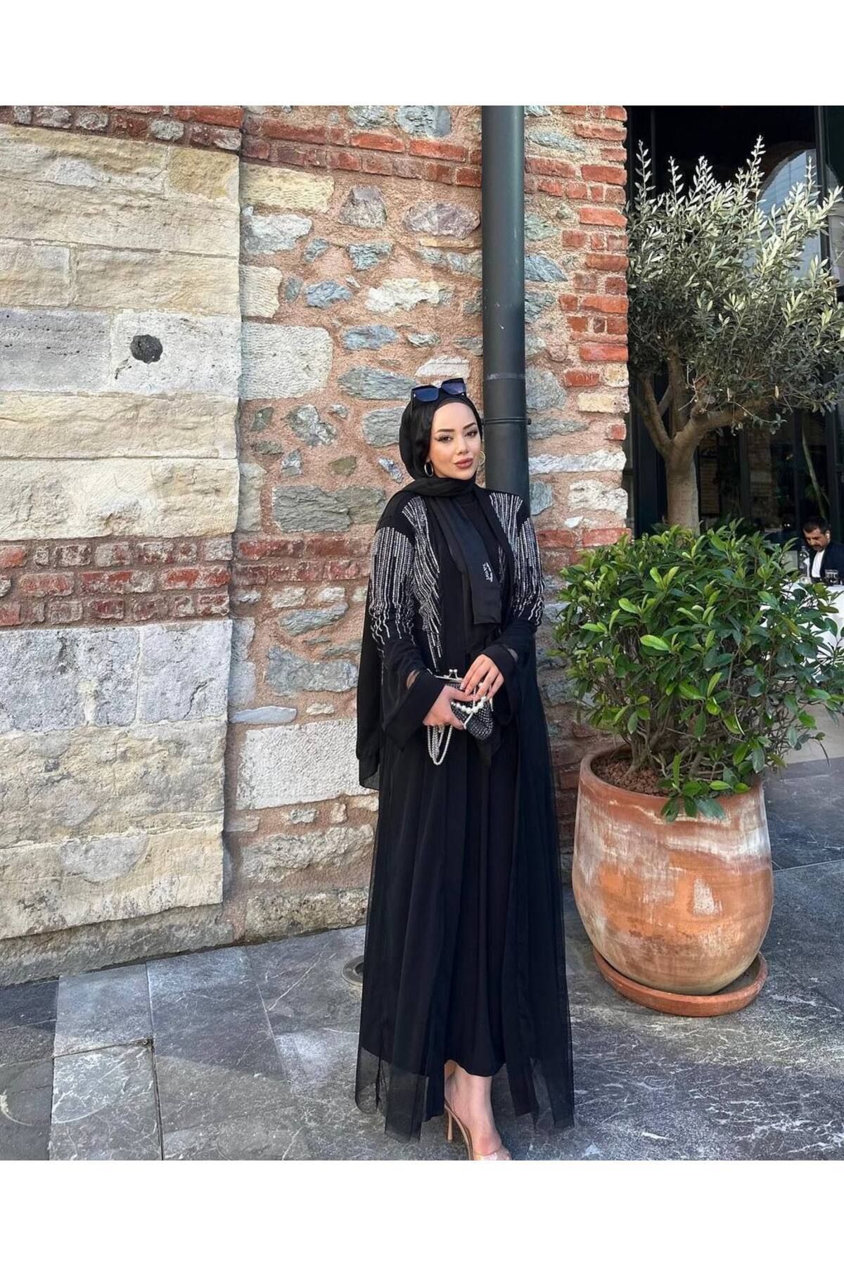 Kadın Taş İşlemeli Abaya Takım - Siyah l Kadın Taş İşlemeli Abaya Takım - Siyah l