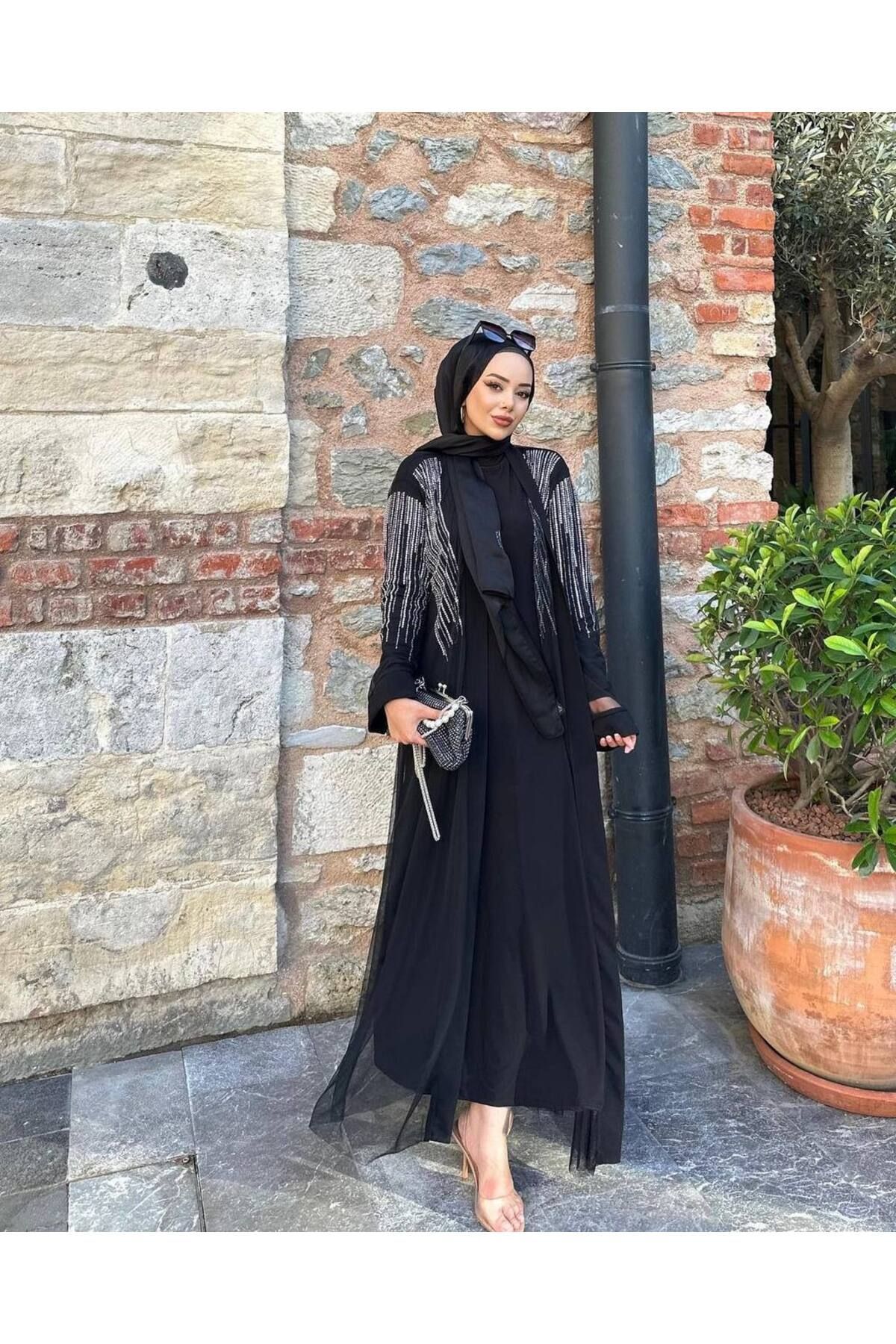 Kadın Taş İşlemeli Abaya Takım - Siyah l Kadın Taş İşlemeli Abaya Takım - Siyah l