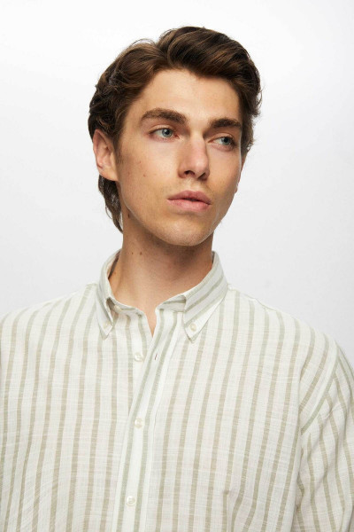 Slim Fit Yeşil Çizgili Düğmeli Yaka %100 Pamuk Flamlı Yazlık Keten Görünümlü Gömlek Slim Fit Yeşil Çizgili Düğmeli Yaka %100 Pamuk Flamlı Yazlık Keten Görünümlü Gömlek