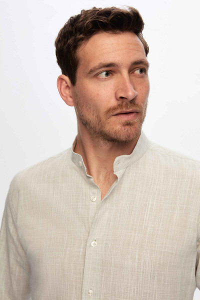 Slim Fit Yeşil Keten Görünümlü Hakım Yaka %100 Pamuk Flamlı Gömlek Slim Fit Yeşil Keten Görünümlü Hakım Yaka %100 Pamuk Flamlı Gömlek