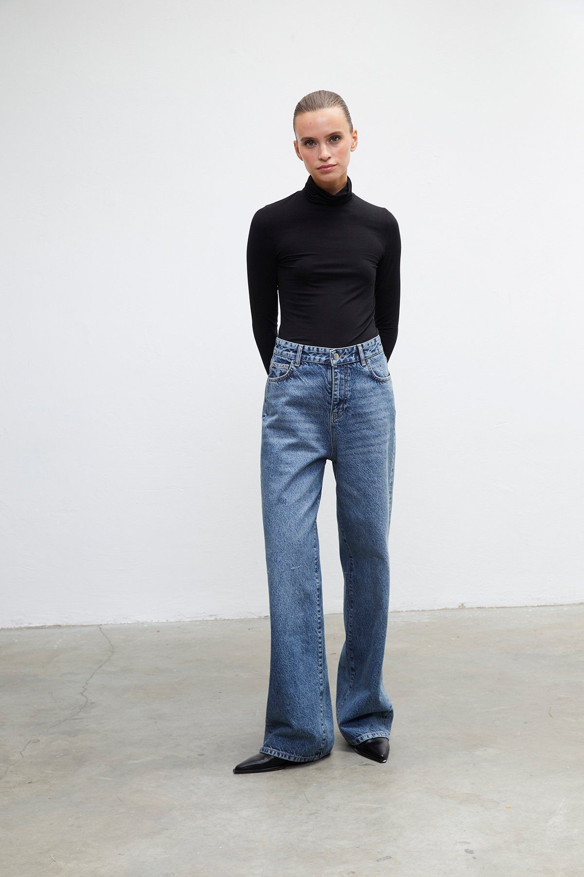 Super wide leg jean Super wide leg jean